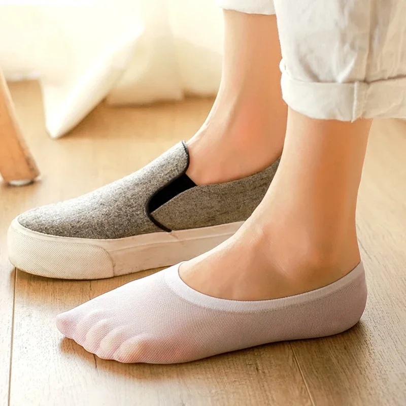 20/60 Uds calcetines invisibles antideslizantes zapatillas sin costuras calcetines tobilleros de seda de hielo verano fino sólido Casual transpirable No Show calcetín