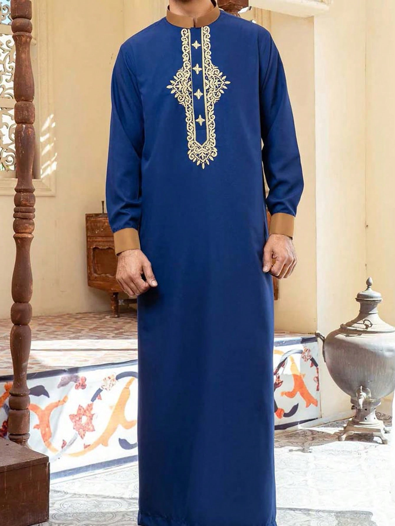 Men 2024 new positioning Embroidery Extra Long T-shirt Men's embroidered pocket Arab abaya