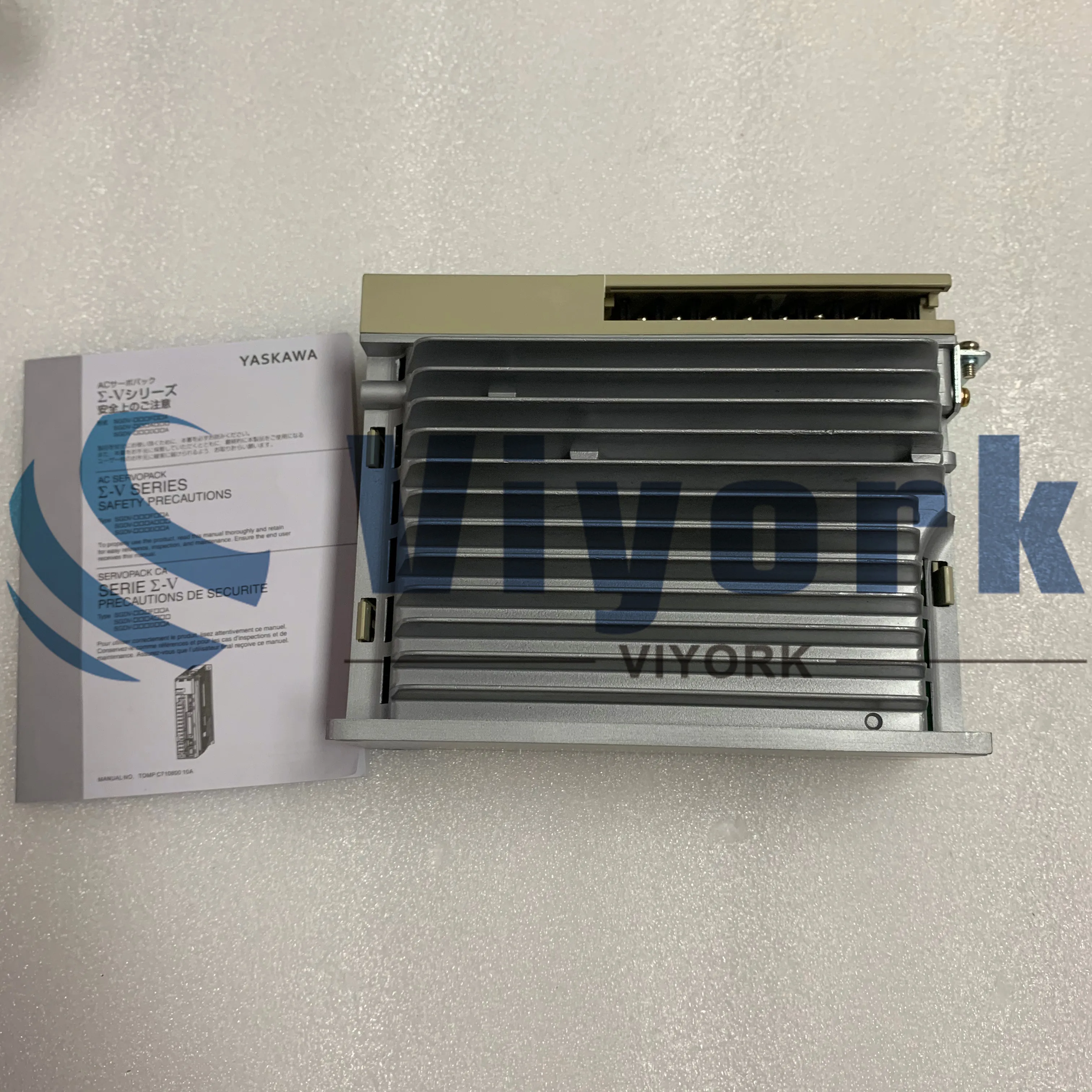 SGDE-04VP SERVO DRIVE NEW