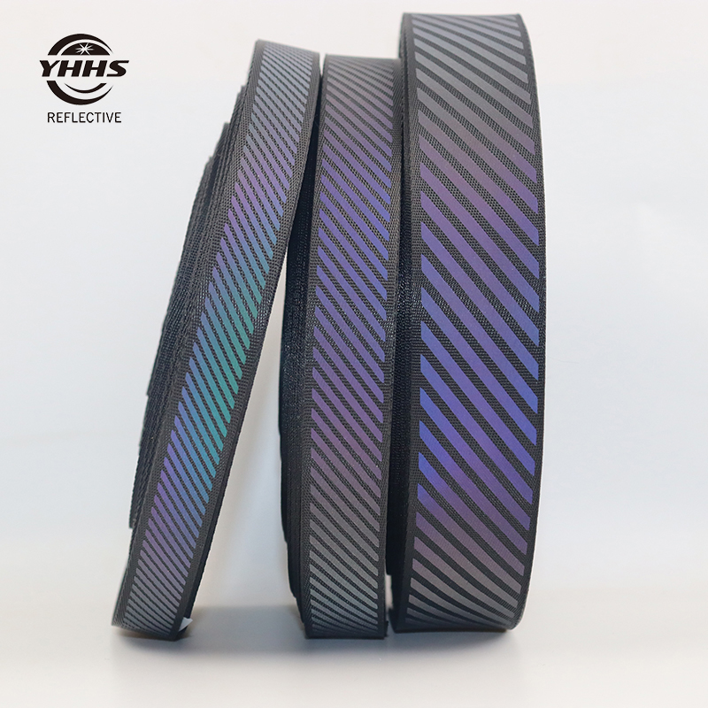 Patter geometrico ad alta visibilità arcobaleno fettuccia riflettente accessori per abbigliamento nero cucito su vestiti collare per animali domestici