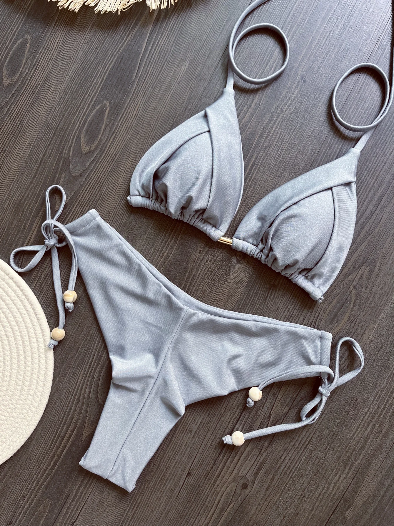 2025 nouveau Triangle Sexy maillot de bain pour femmes Bikinis brésiliens licou maillots de bain Push Up maillot de bain chaîne en métal plage Bikini ensemble