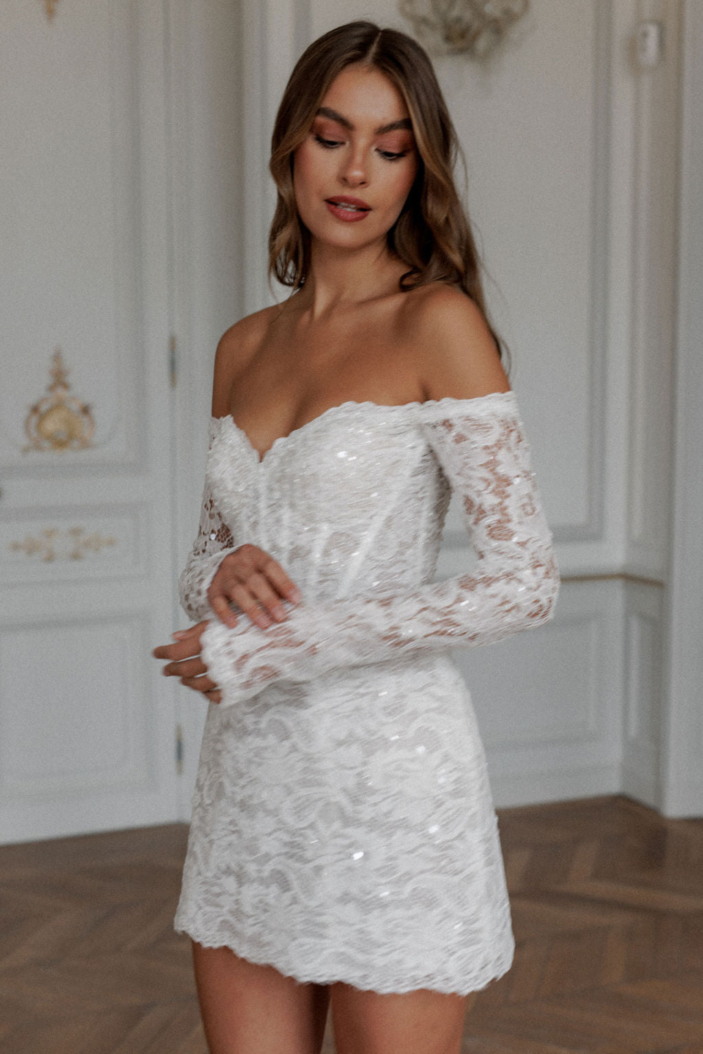 Cathy – Mini robe de bal blanche, col en forme de cœur, avec des Appliques en dentelle, manches élégantes, épaules dénudées, été moda