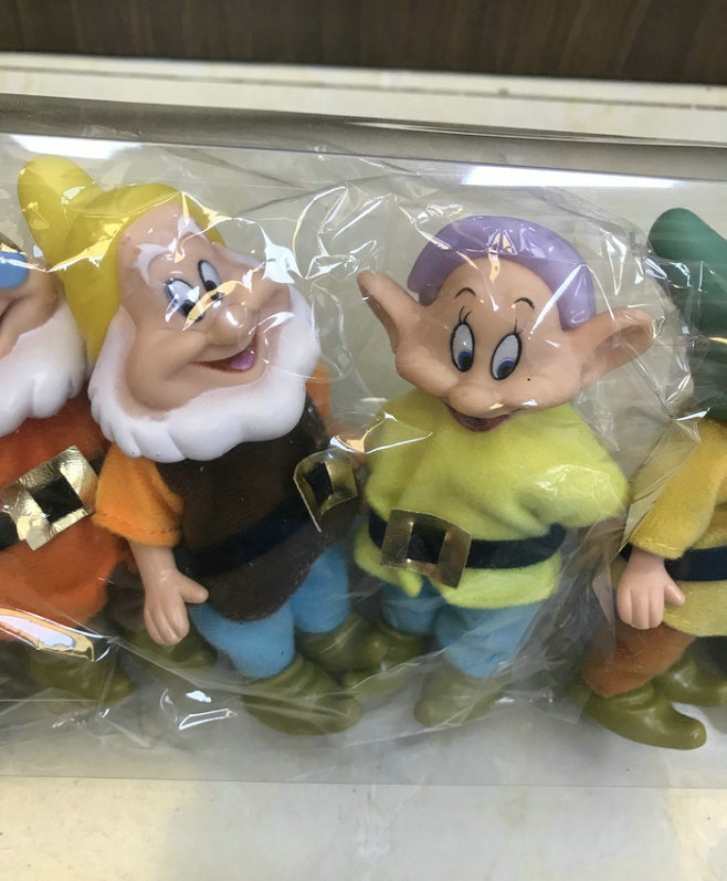Manos Blancanieves hacen modelo Blancanieves y los siete enanitos modelo de mano artículos de decoración