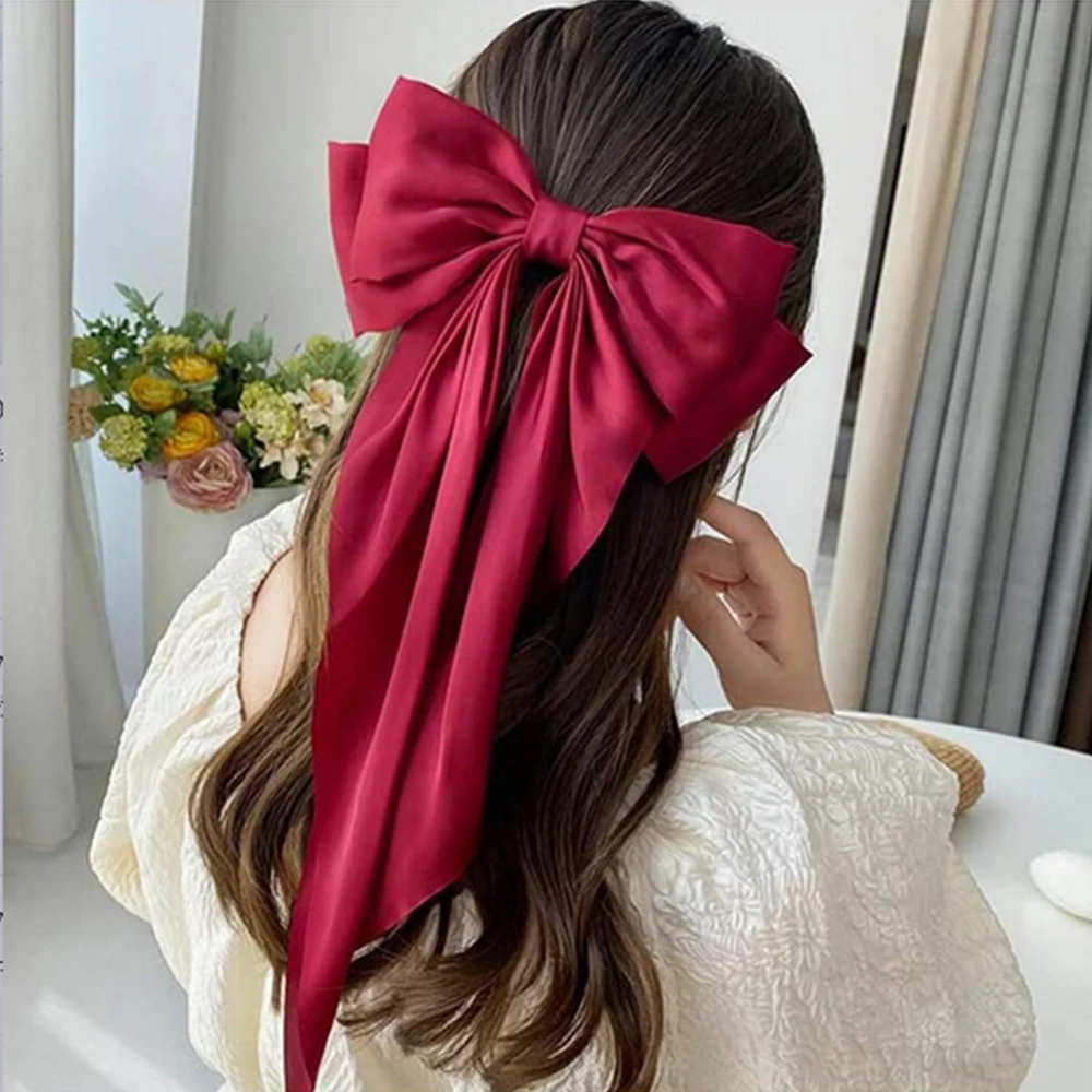 Fermaglio per capelli con nastro a fiocco da donna moda semplice Clip a molla in raso solido fermaglio per capelli elegante Clip per capelli retrò accessori per capelli per ragazze