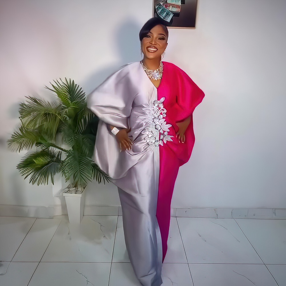 女性のためのカラフルなアフリカのドレス,刺embroideryの装飾,ファッショナブルな服