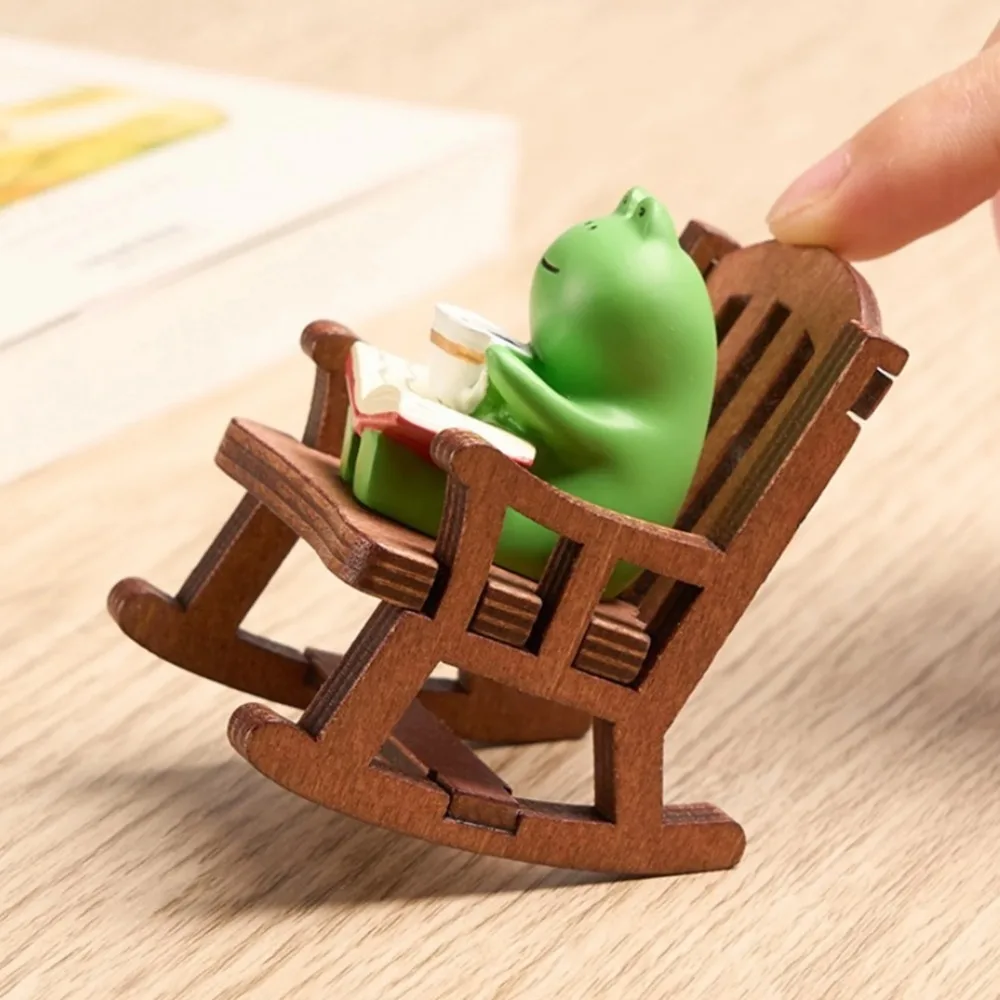 Frog Rocker Chair Cute Japanese Healing Small Decoration Office Desktop Decoration Car Center Control Decoration