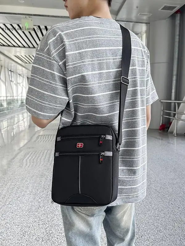 Borsa a tracolla con coltello militare per viaggi d'affari da uomo, pendolarismo, piccola borsa a tracolla in nylon antispruzzo