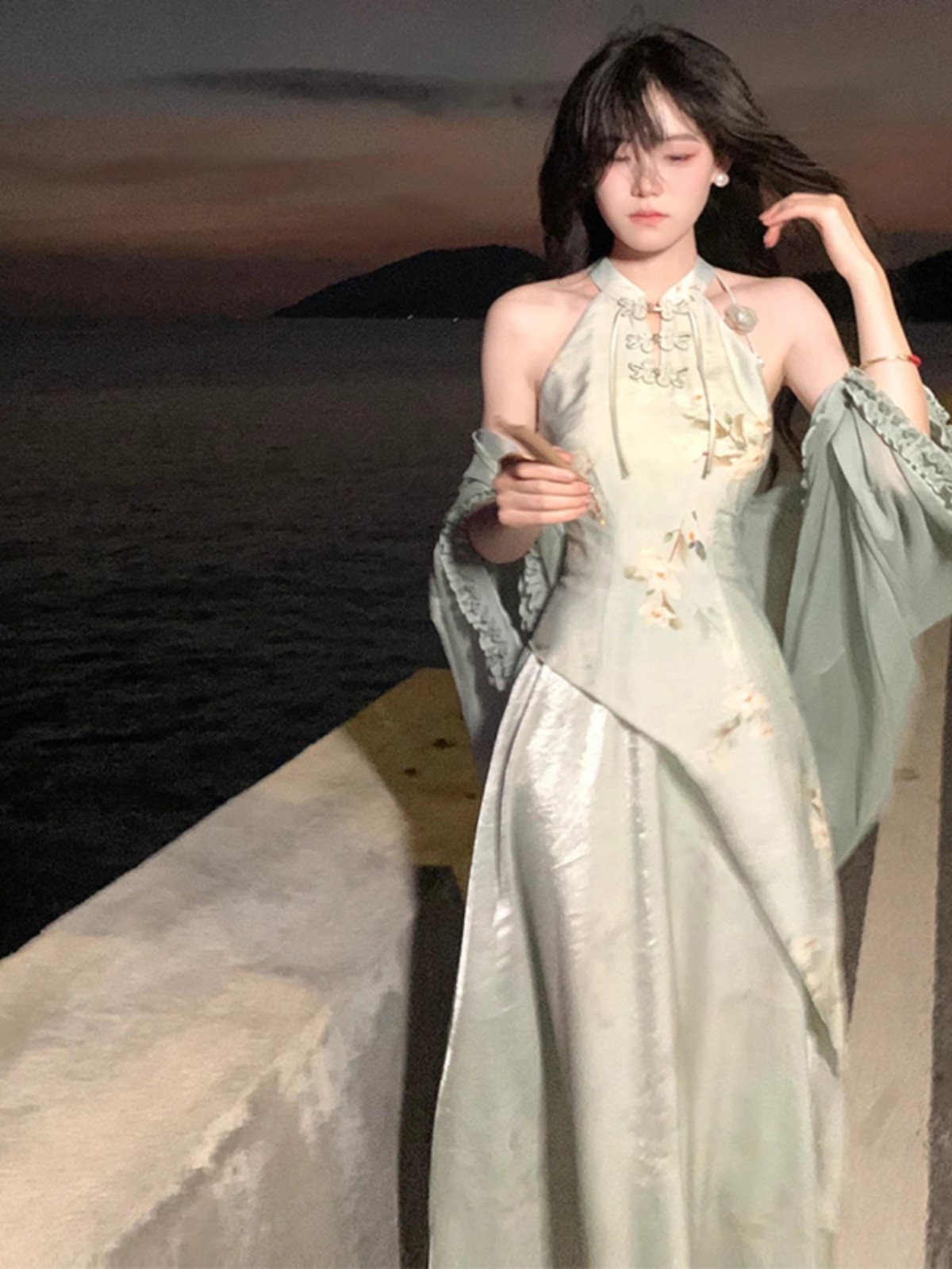 Vestido  E Verde Sem Mangas com Decote Suspenso, Novo Estilo Chinês, Alta Moda, Primavera Verão, Traje Tradic...