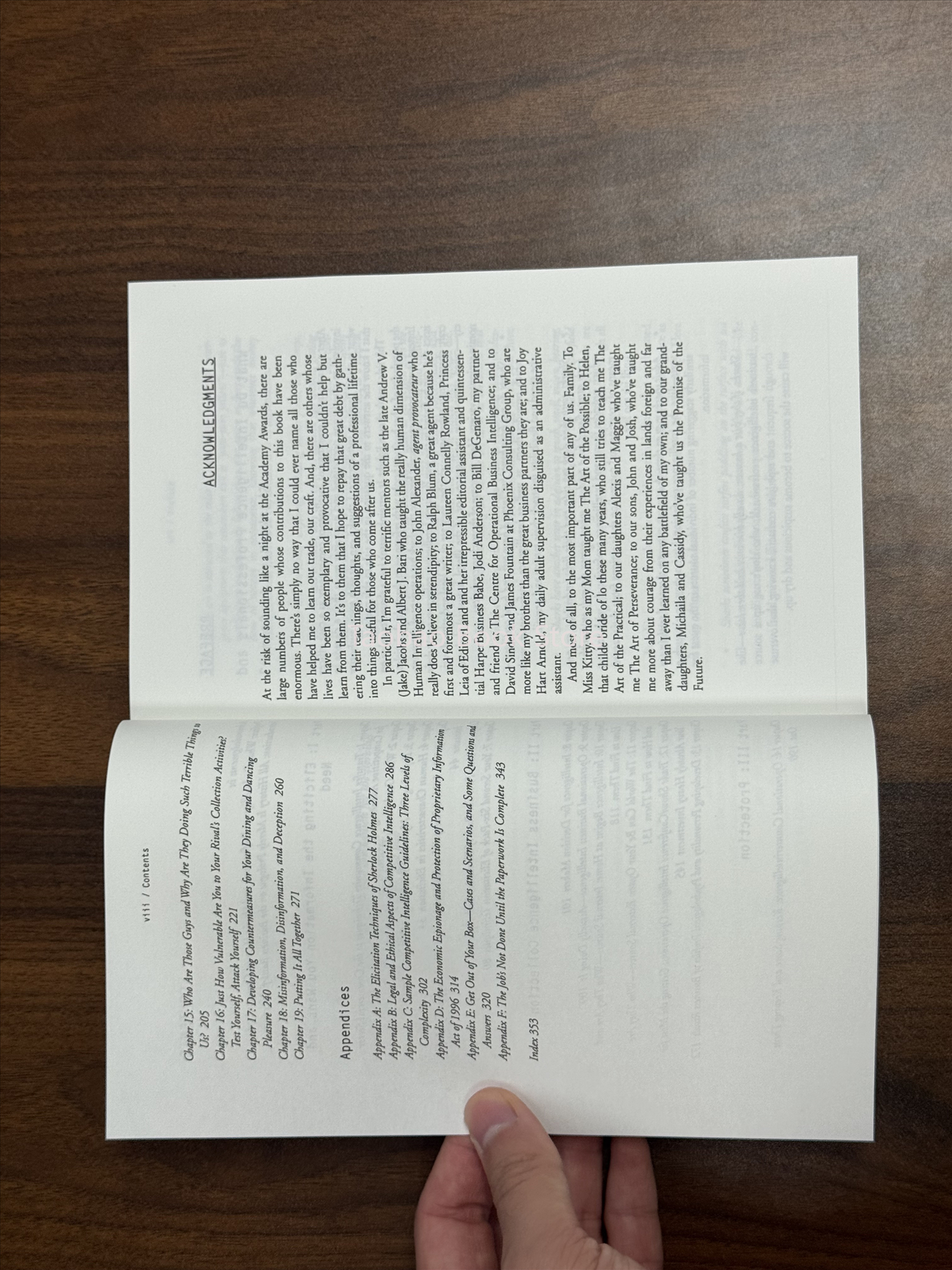 John Nolan's CONFIDENTIAL: juridische en snelle concurrentengeheimen ontdekt