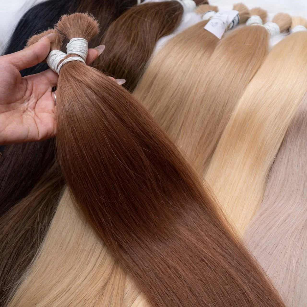 Gros cheveux humains en vrac sans trame vierge Remy cheveux vietnamiens cheveux raides en vrac vrais cheveux naturels sans trame pour tressage