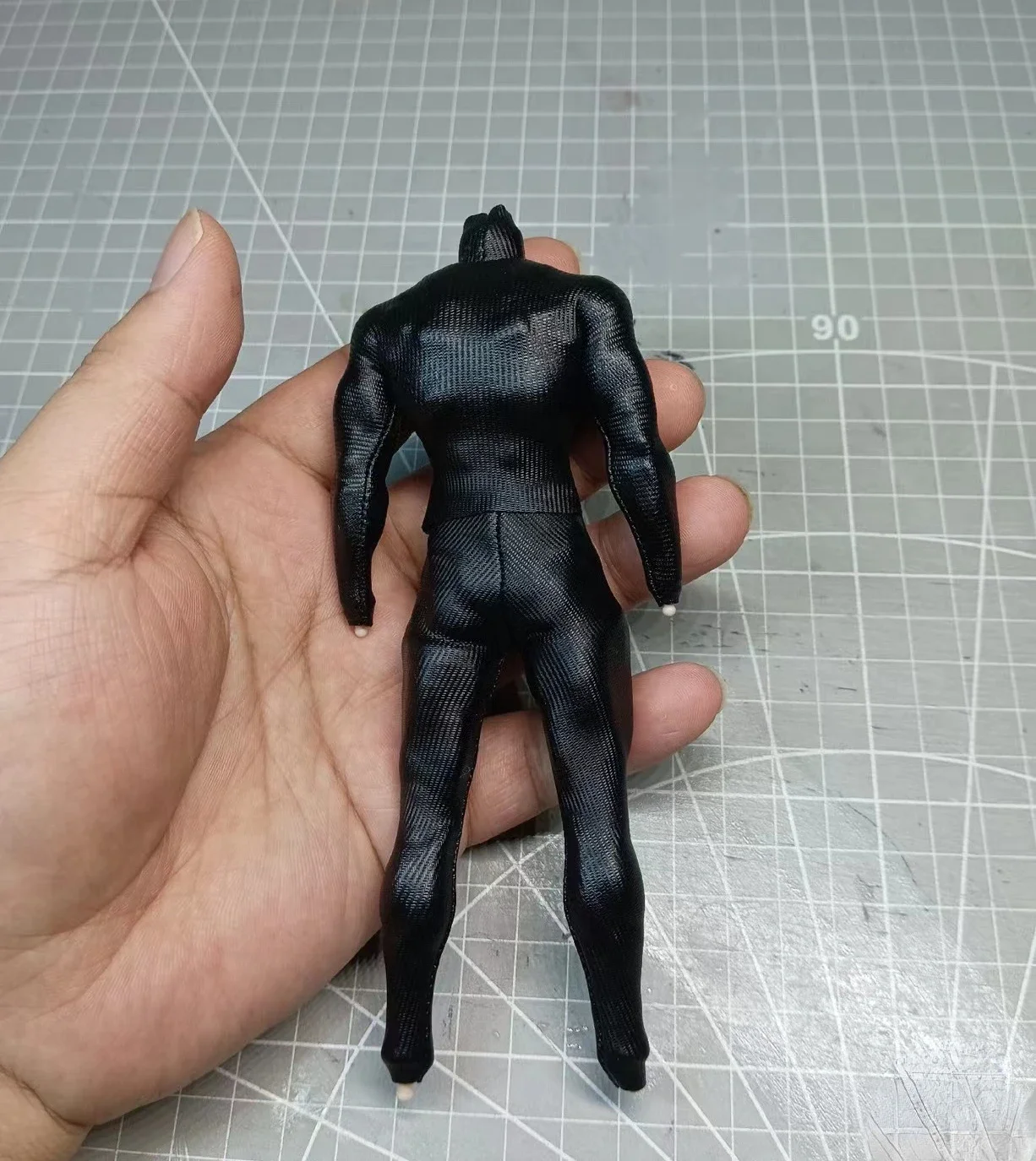 Модель черного облегающего полосатого комбинезона в масштабе 1/12 для 6-дюймового RomankeyxCOWL