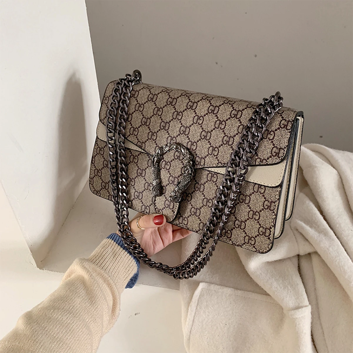 Bolsa crossbody para mulheres – Bolsa de ombro leve com fecho magnético e vários compartimentos Fundamentos diários