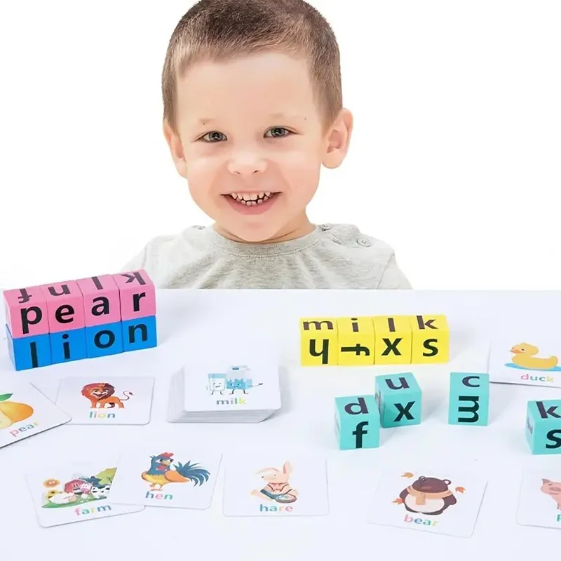 Gioco di ortografia delle parole Lettura in legno Blocchi di costruzione con 40 carte Lettere Puzzle per bambini Giocattolo di apprendimento dell'alfabeto Montessori