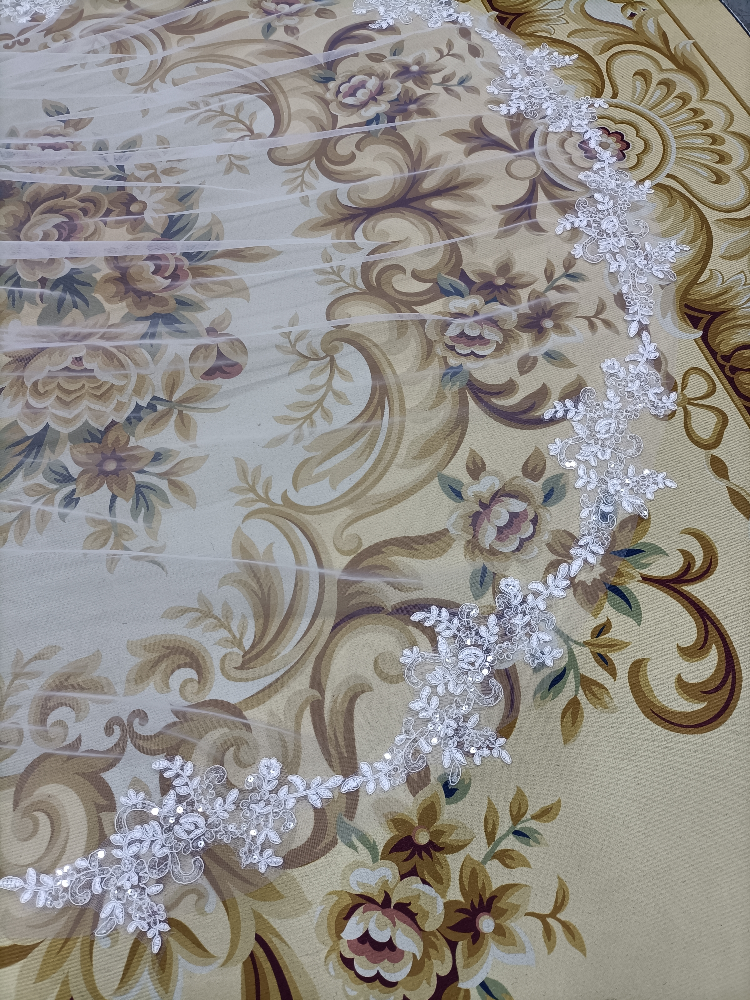 White/Ivory Chapel Bridal Veil Luxury Women's Sequin Lace Veil Wedding Accessories with Comb
