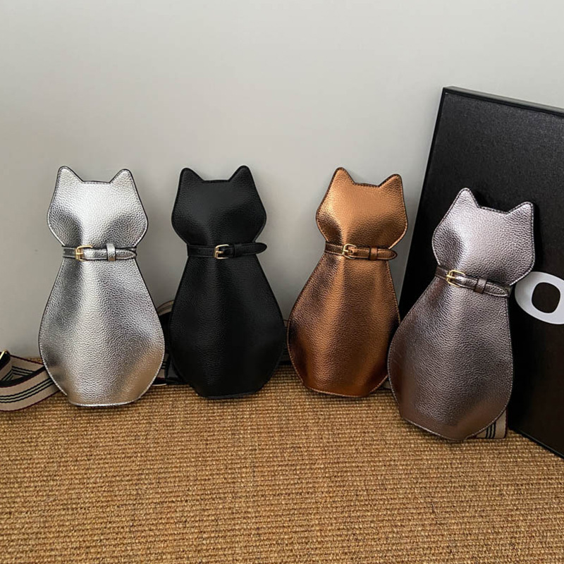 Lawaia Brusttasche mit süßem Kätzchen, klein, modisch, für Reisen, Brusttasche, Zubehör, 1 Stück, schwarze Katzenliebhaber, PU-Taschen, einzigartige Packung