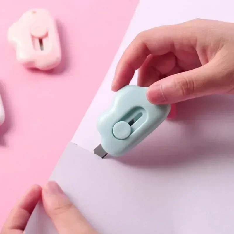 Mini Cloud Kawaii มีดยูทิลิตี้แบบพกพา Unpack Express เครื่องตัดกระดาษนักเรียนโรงเรียนเครื่องเขียนอุปกรณ์ตัด