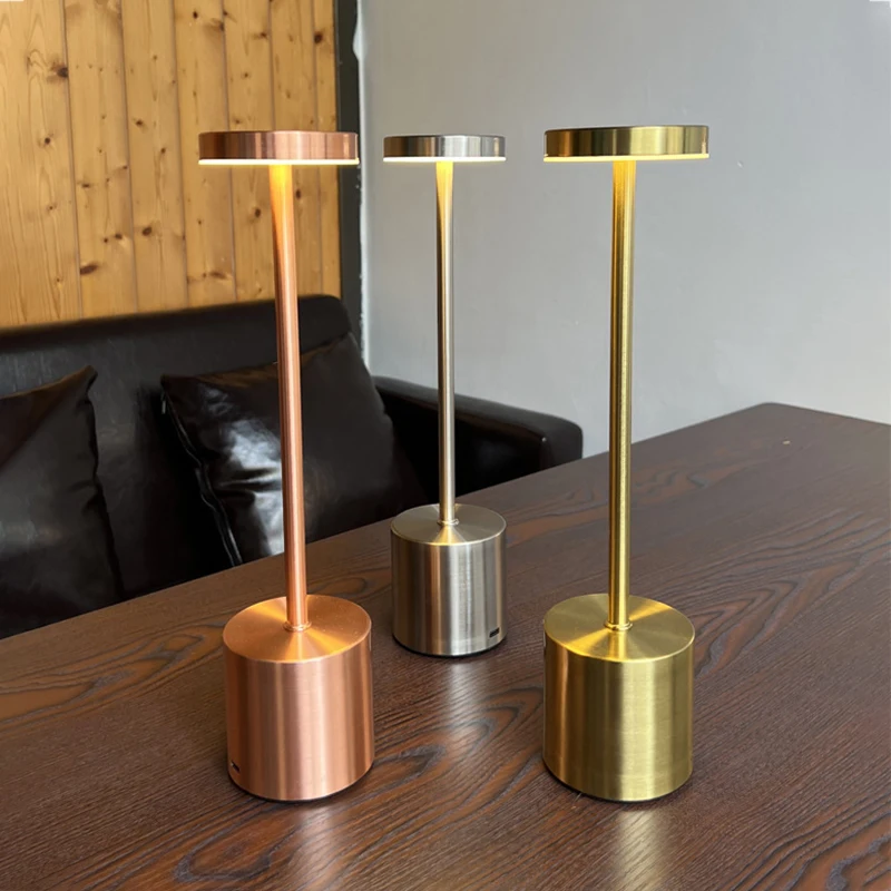 Lámpara de mesa LED inalámbrica de aleación recargable, 3 colores, Interruptor táctil, luz nocturna, estilo nórdico, para el hogar, Bar, restaurante, ambiente, lámpara de escritorio