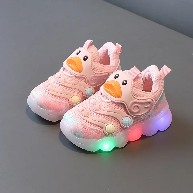 รองเท้าเด็กที่มีไฟบนผู้หญิงใหม่ตาข่ายระบายอากาศนุ่ม Soled เด็กรองเท้าเด็กกีฬารองเท้าเรืองแสงเด็กทารกแรกเกิด
