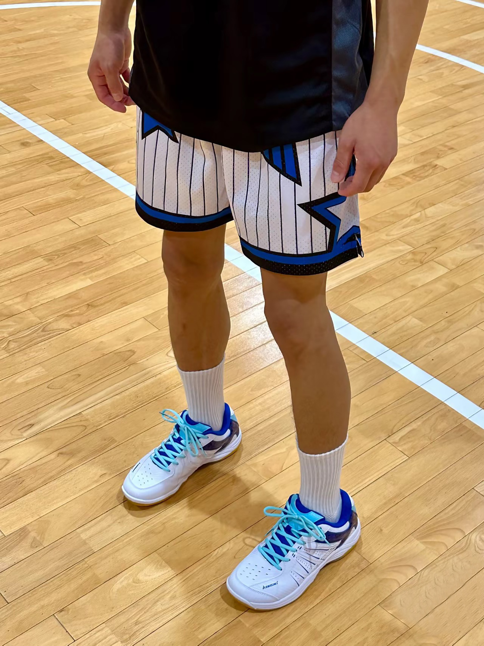 Kawasaki novos sapatos de badminton tênis masculino tênis respirável anti-escorregadio sapatos esportivos para homens mulheres K-065D