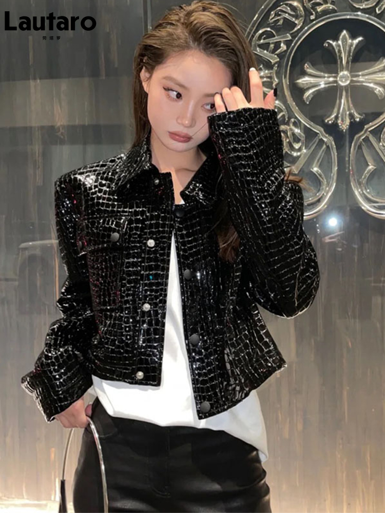 Lautaro Frühling Herbst Kühlen Kurzen Schwarzen Shiny Reflektierende Patent Leder Jacke Frauen Runway Luxus Designer Kleidung Mode 2022