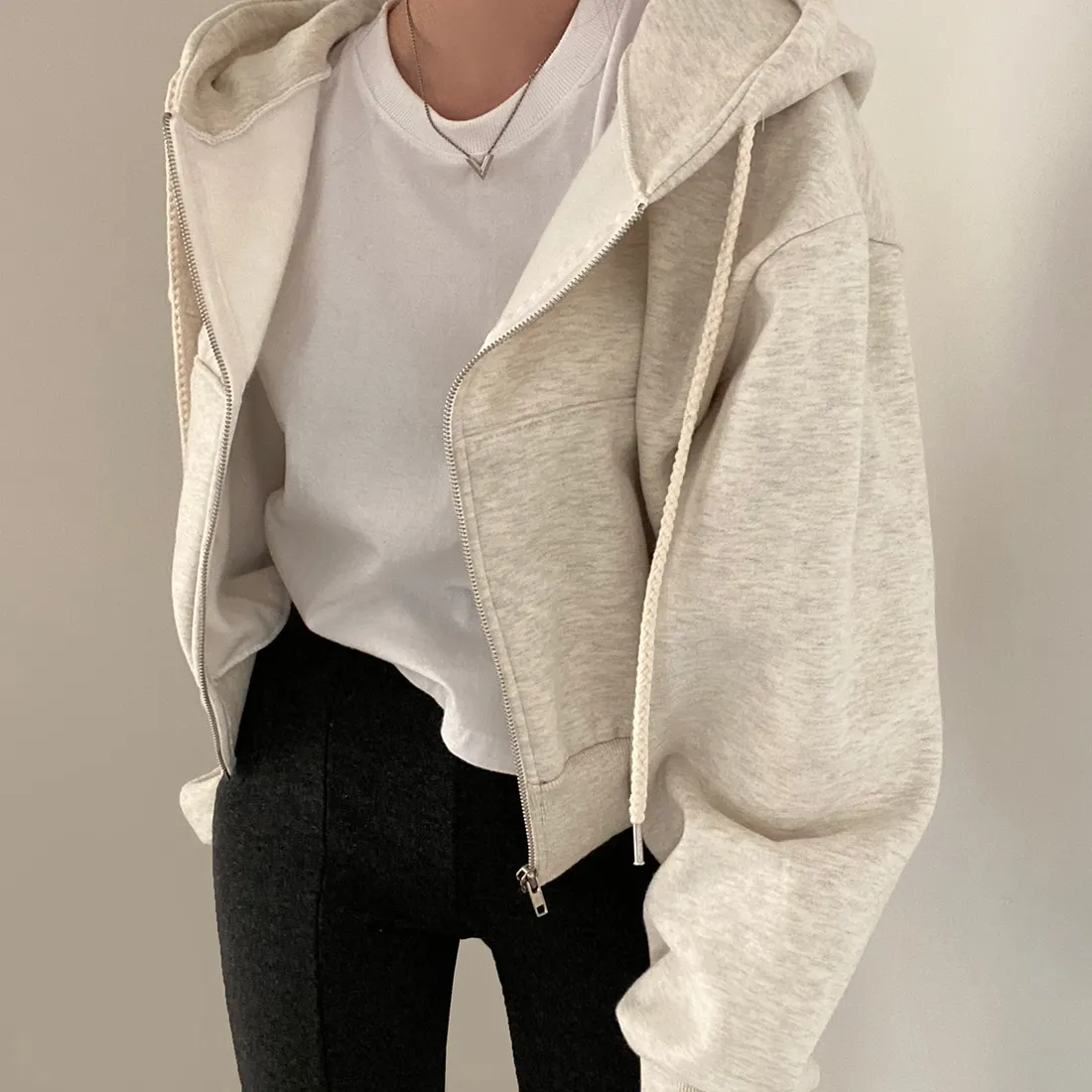 Sudadera con capucha informal para mujer, sudaderas con cremallera Y2K, camisa de manga larga Harajuku lisa, Tops cortos de gran tamaño, chaquetas sueltas para mujer, abrigo