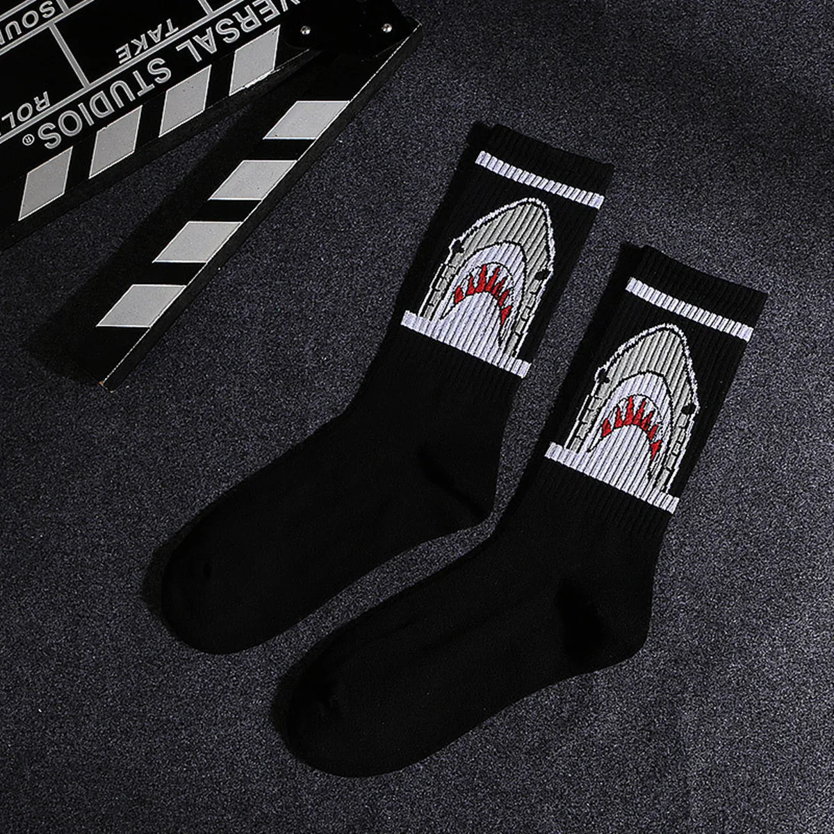 1 par de calcetines de algodón para hombre a la moda Hip Hop Hit Color On Fire Crew Red Flame Blaze Power Torch Warmth Street Skateboard