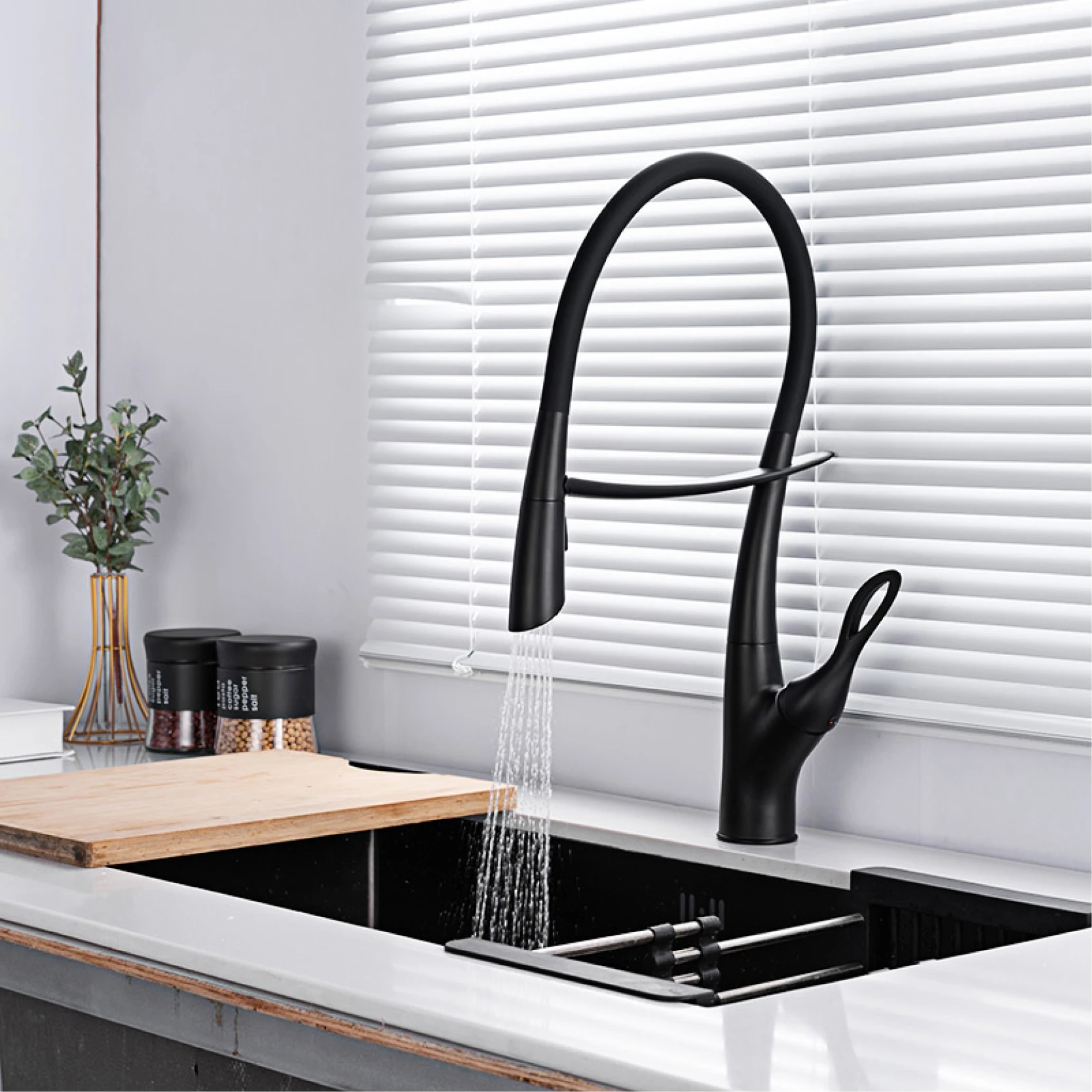 AITANA-grifo de cocina gris con pistola de latón de lujo, diseño de Interruptor táctil con doble Control frío y caliente, mezclador Simple de fregadero magnético