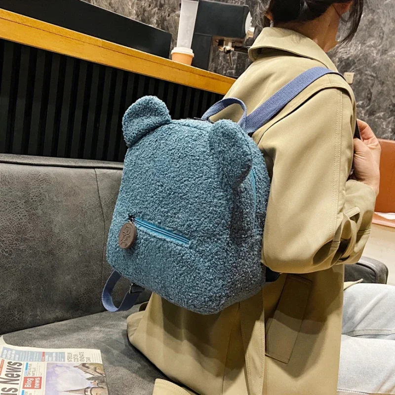 Kleiner Rucksack aus Fleece mit niedlichen Bärenohren für Kinder und Mädchen, lässig, warm, Tagesrucksack aus Lammwolle, Schultasche, Rucksack für Reisen, Einkaufen