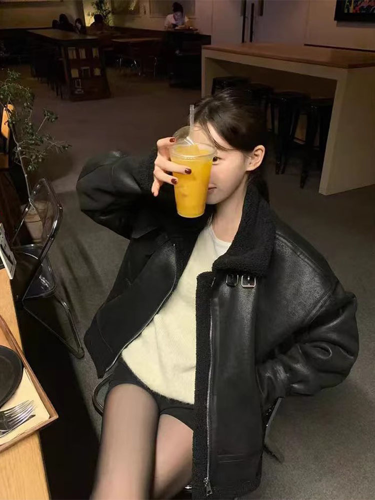 Korean Retro Lapel Fur Leather Vest Women's Winter New Small Size Deer Skin Velvet Windproof Warmth Leather Jacket Trendy