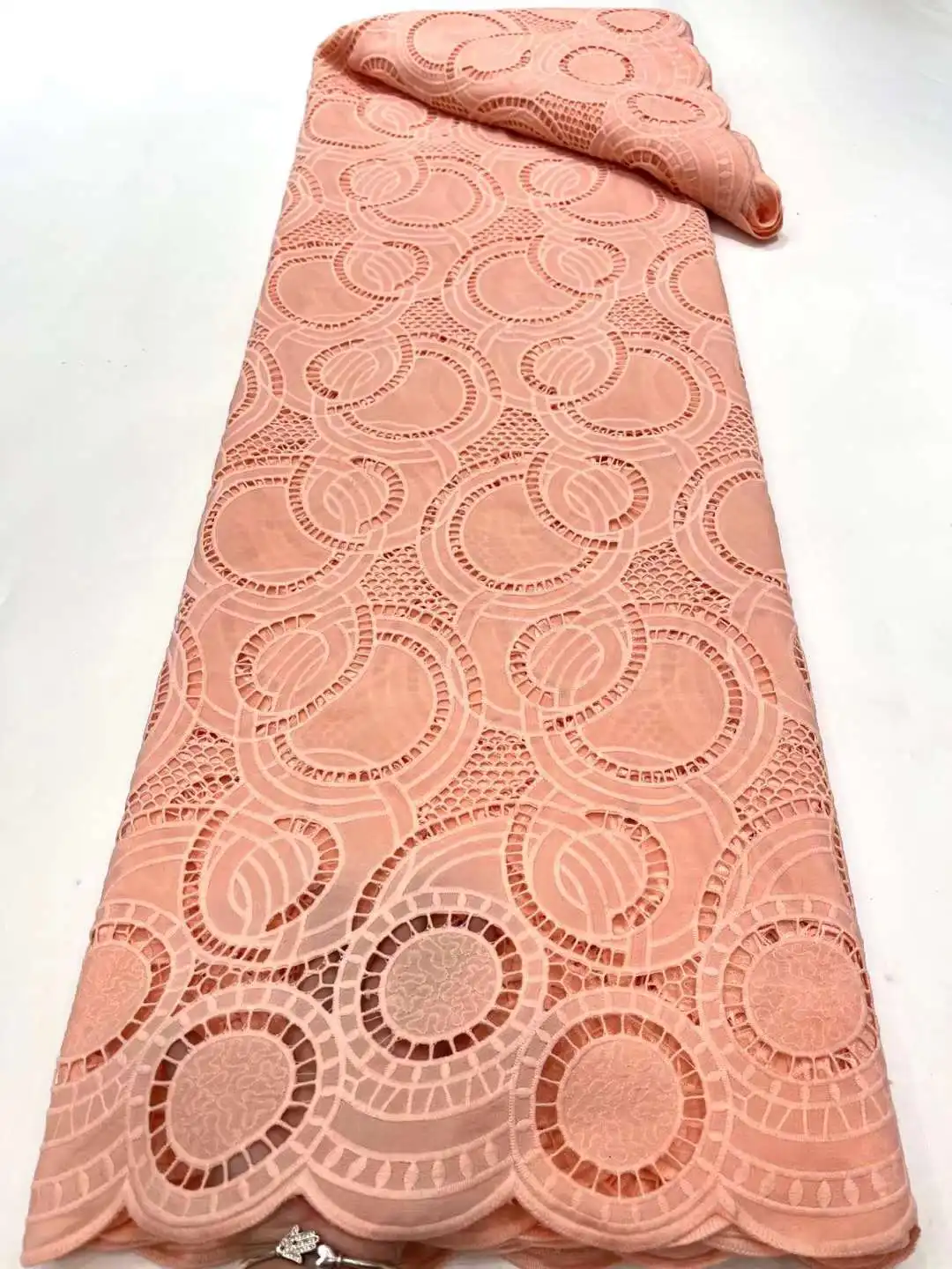 ナイジェリアのハイコットンレース生地,スイスのベールレース,刺繍されたアフリカのドライレース,ウェディングドレス用,2023
