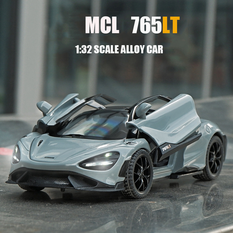 Coche de carreras 1:32, modelo de coche de simulación 765lt, vehículos de juguete y fundido a presión de Metal, decoración de aleación, sonido, luz, Metal, hombre, regalo para niños, juguete para niño