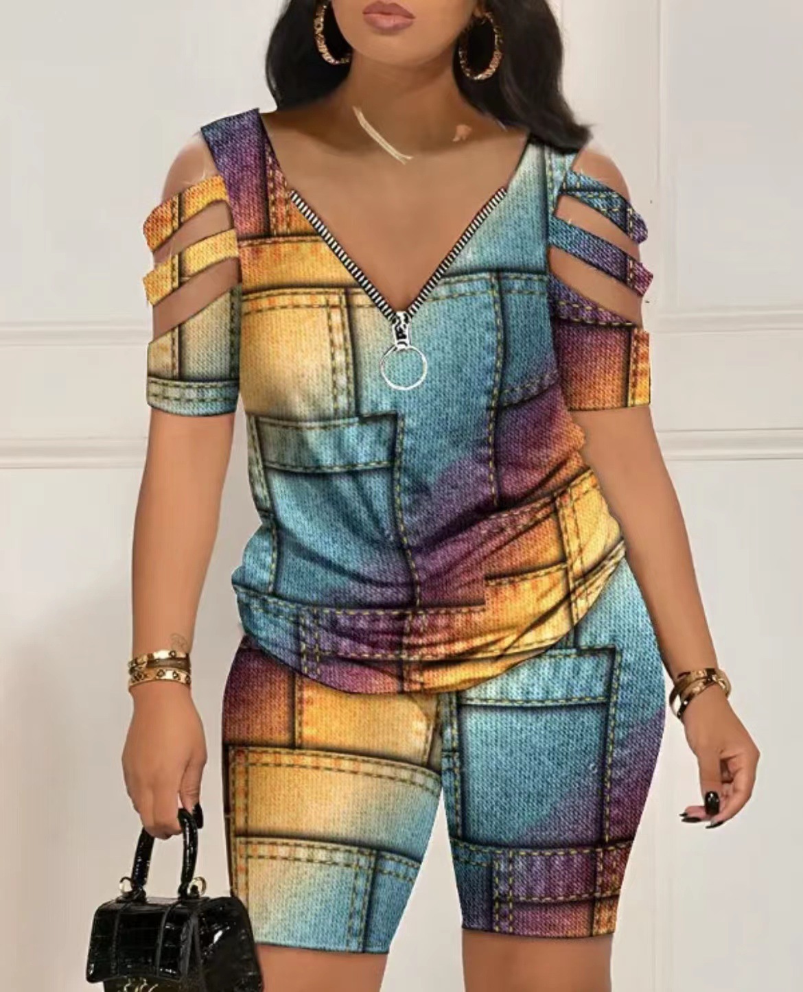 女性のためのセクシーなTシャツとショーツ,カジュアルなルーズフィットの服,ファッショナブル,2ピースセット,2022