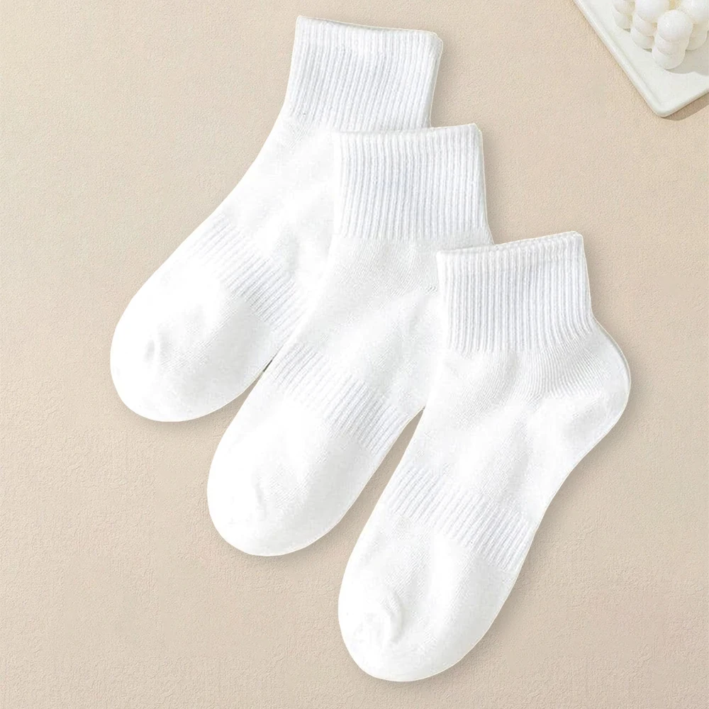 5 pares de calcetines de Color sólido para hombre, calcetines cortos informales de verano Unisex versátiles a la moda, calcetines de longitud media para parejas de otoño e invierno