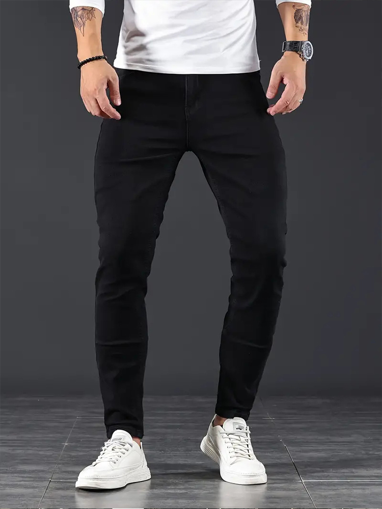 2024 新しい男性ストレッチスキニージーンズ男性デザイナー弾性スクラッチデニムペンシルパンツジーンズストリートスカイブルーファッションジーンズ