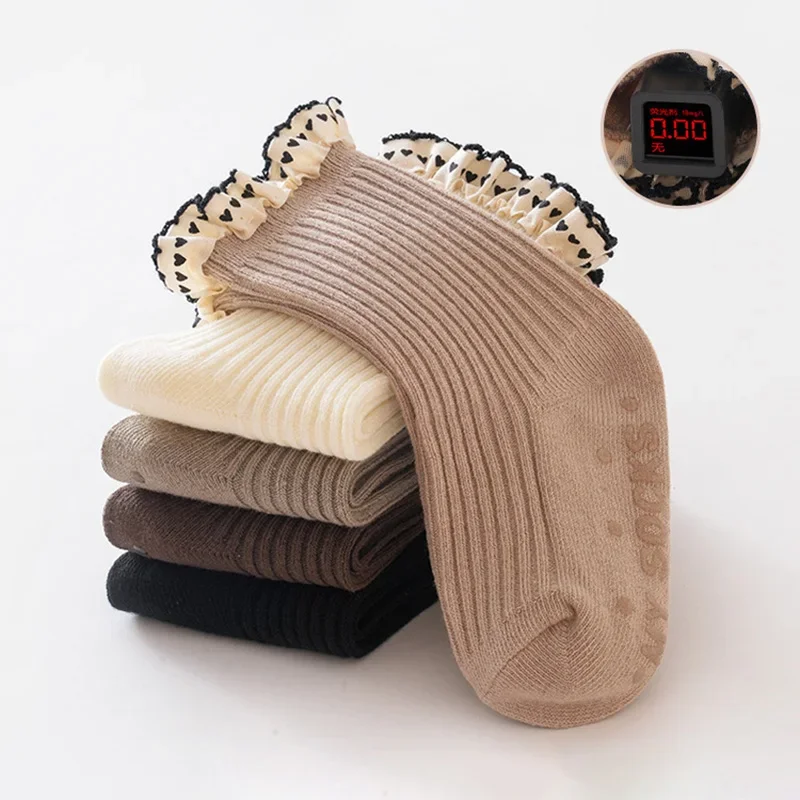 Calcetines de otoño para niñas, calcetines de algodón peinado con encaje de corazón de princesa, calcetines antideslizantes para recién nacidos, accesorios para niños pequeños de 0 a 3 años