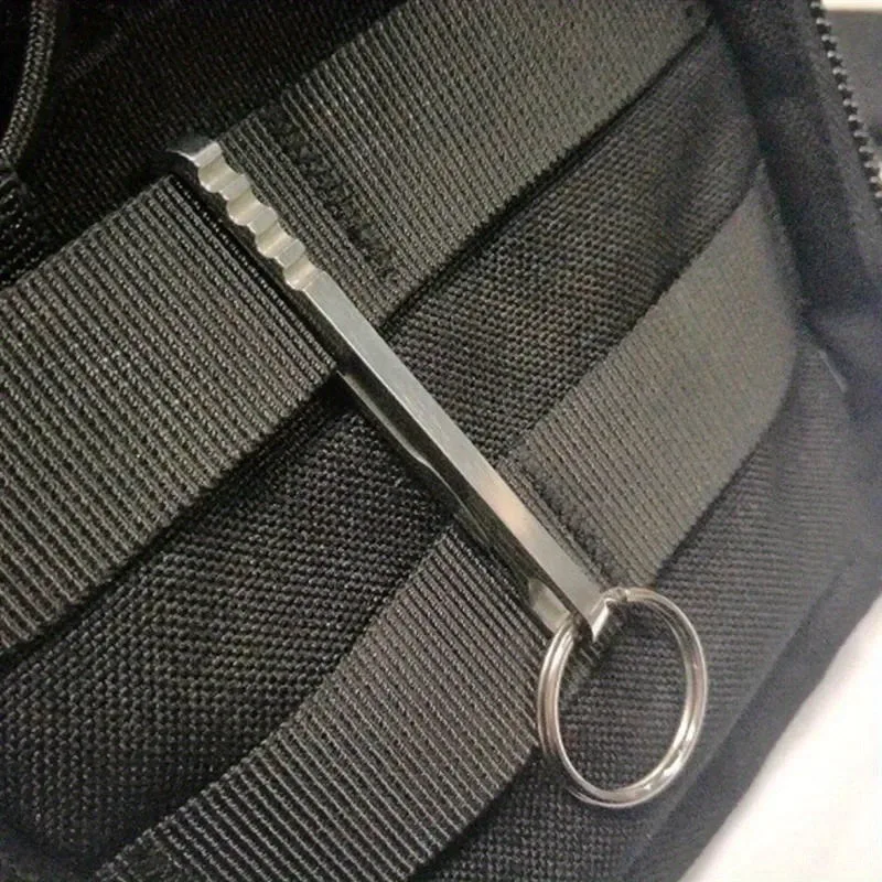 Portafoglio multifunzione per attrezzi EDC da esterno Portachiavi in acciaio inossidabile Portachiavi Chiusura Moschettone Clip per soldi Accessori da campeggio