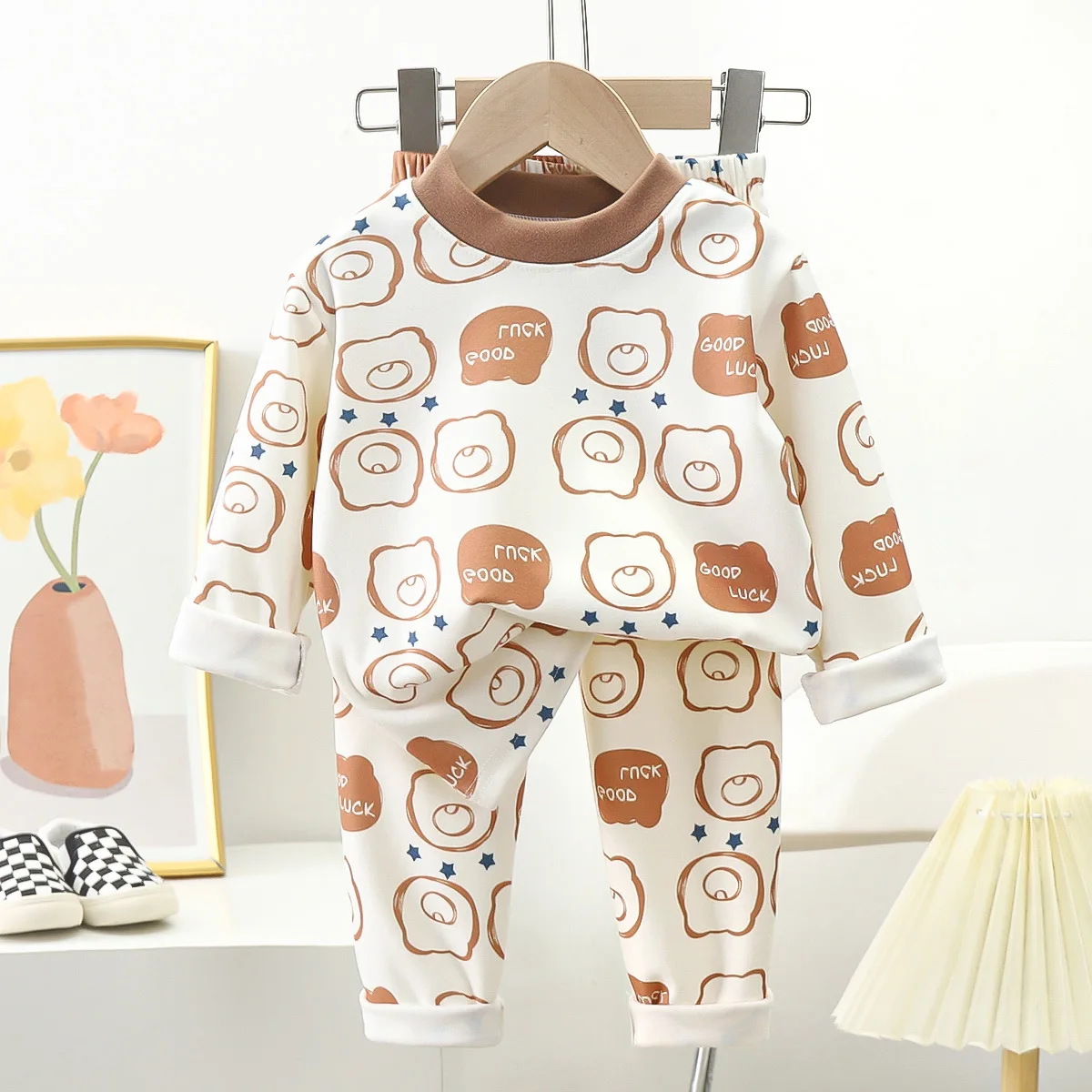 ニューキッズ秋暖かいパジャマ男の子女の子かわいい漫画クマ長袖 Tシャツトップ + パンツベビーパジャマ下着服セット