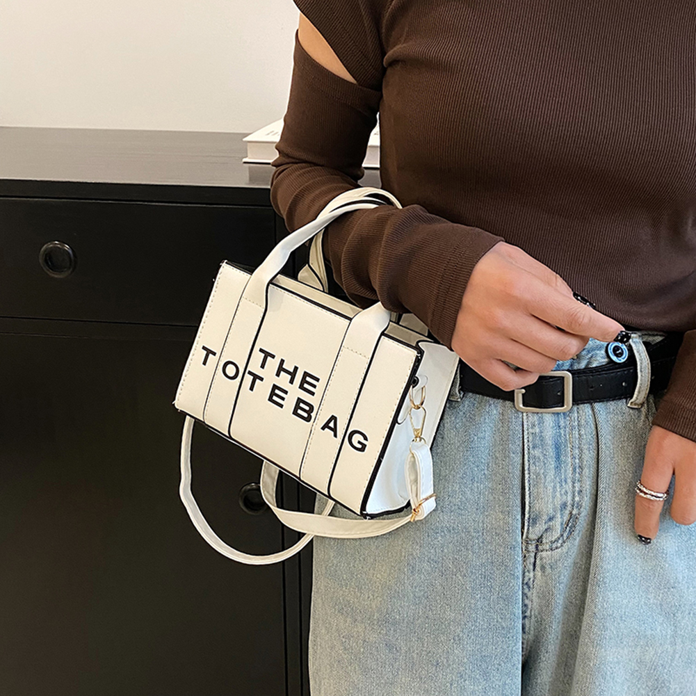 Bolsa de ombro de couro PU com alças ajustáveis para mulheres, bolsa simples para senhoras, sacola elegante, casual e simples, letras de contraste