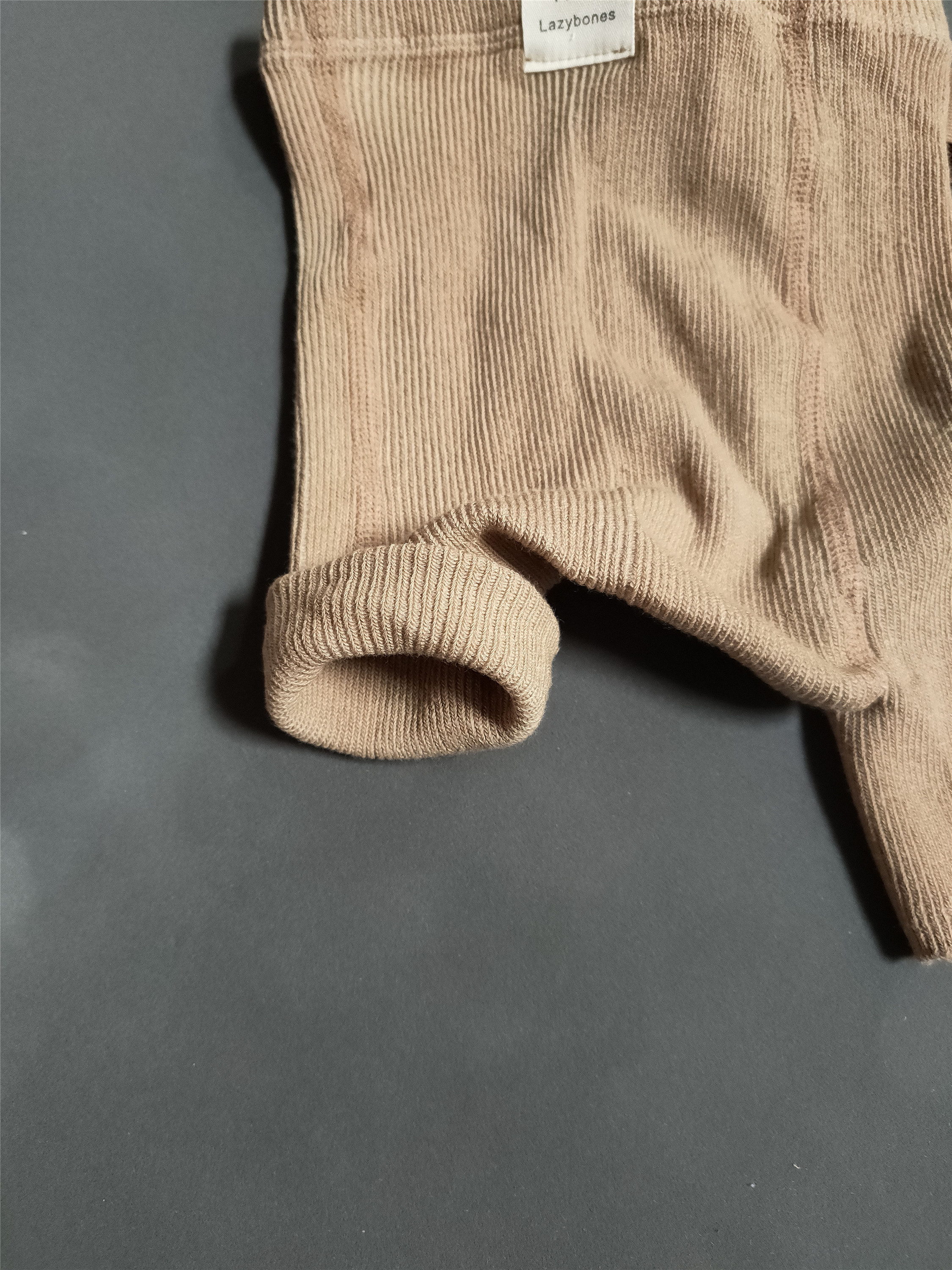 Bé Suspender Quần Short INS Cao Cấp Suspender Quần Short Tây Ban Nha Bé Mông Quần Legging Thon Treo Áo