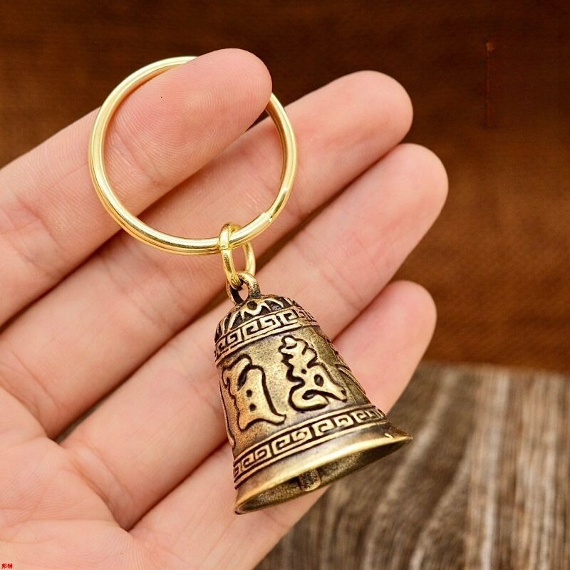 Six-character mantra bell keychain, creative keychain, ring, Heart Sutra copper bell pendant
