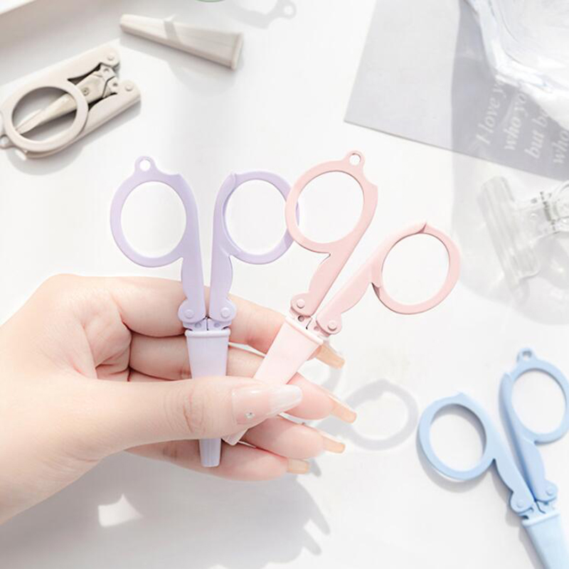 Kawaii Morandi พับกรรไกรแบบพกพามินิเครื่องทำลายเอกสารเกาหลีเครื่องเขียน DIY อุปกรณ์ทำงานแฮนด์เมดอุปกรณ์สำนักงาน