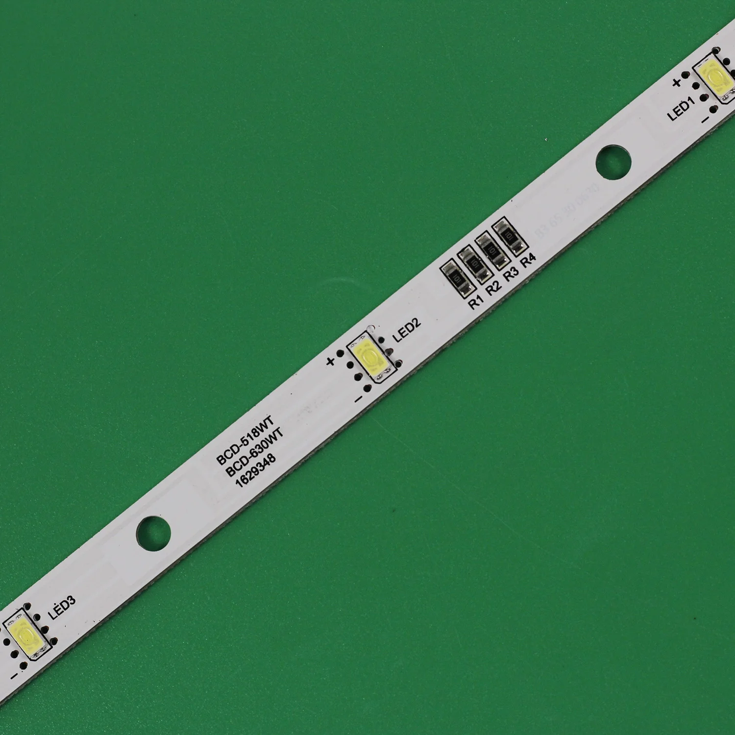 1 Chiếc Tủ Đông Tủ Lạnh Dây Đèn LED Trợ Sáng Cho RONGSHENG/ HISENSE CQC14134112291 E349766 MDDZ-162A 1629348 DC12V 2W HCDM415LC