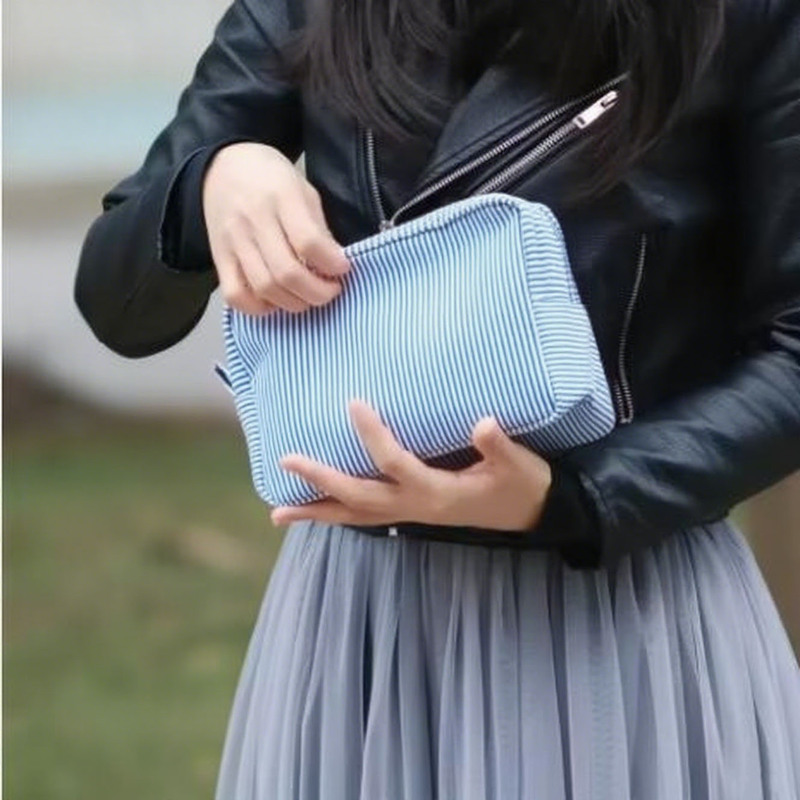 Seersucker Cosmetische Zakken Met Ruches Roze/Paars Gestreepte Make-up Tassen Voor Dames Dame Met Rits Reistas Make-up Tas