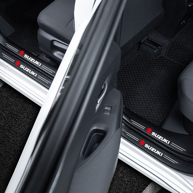4pcs ประตูรถเกณฑ์คาร์บอนไฟเบอร์ Scuff แผ่นสติกเกอร์สําหรับ Suzuki Swift Grand Vitara Baleno Jimny SX4 รถอุปกรณ์เสริมภายใน