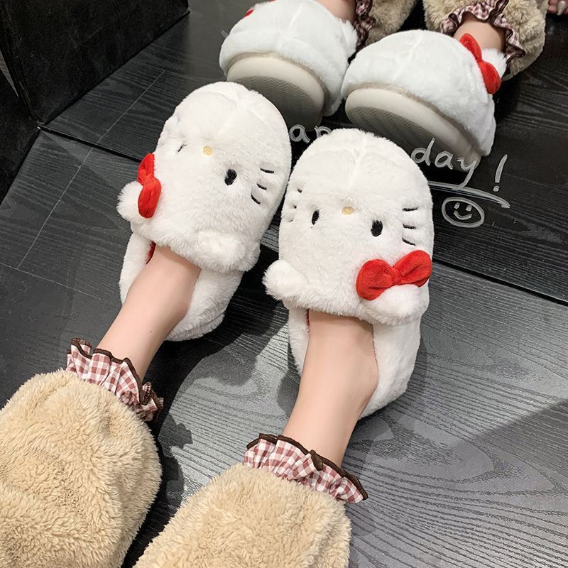 Sanrio Hello Kitty Pantofola in cotone peluche Anime Cute Student Room Decor Accessori per il bagno Scarpe in cotone Y2k Regalo di compleanno per ragazza