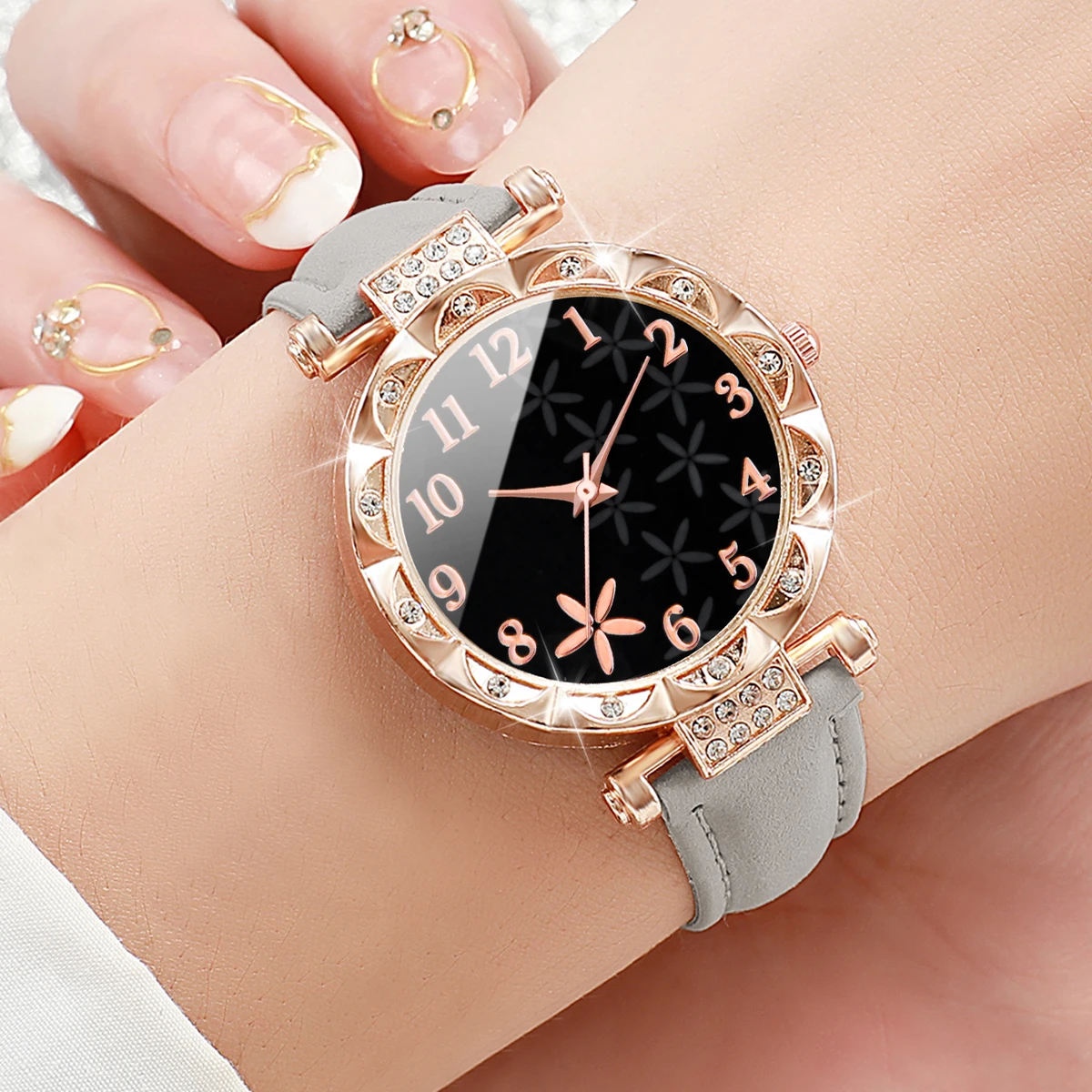 7 Teile/satz Mode Strass frauen Uhr Leder Band Weibliche Quarz Uhren (Ohne Box)