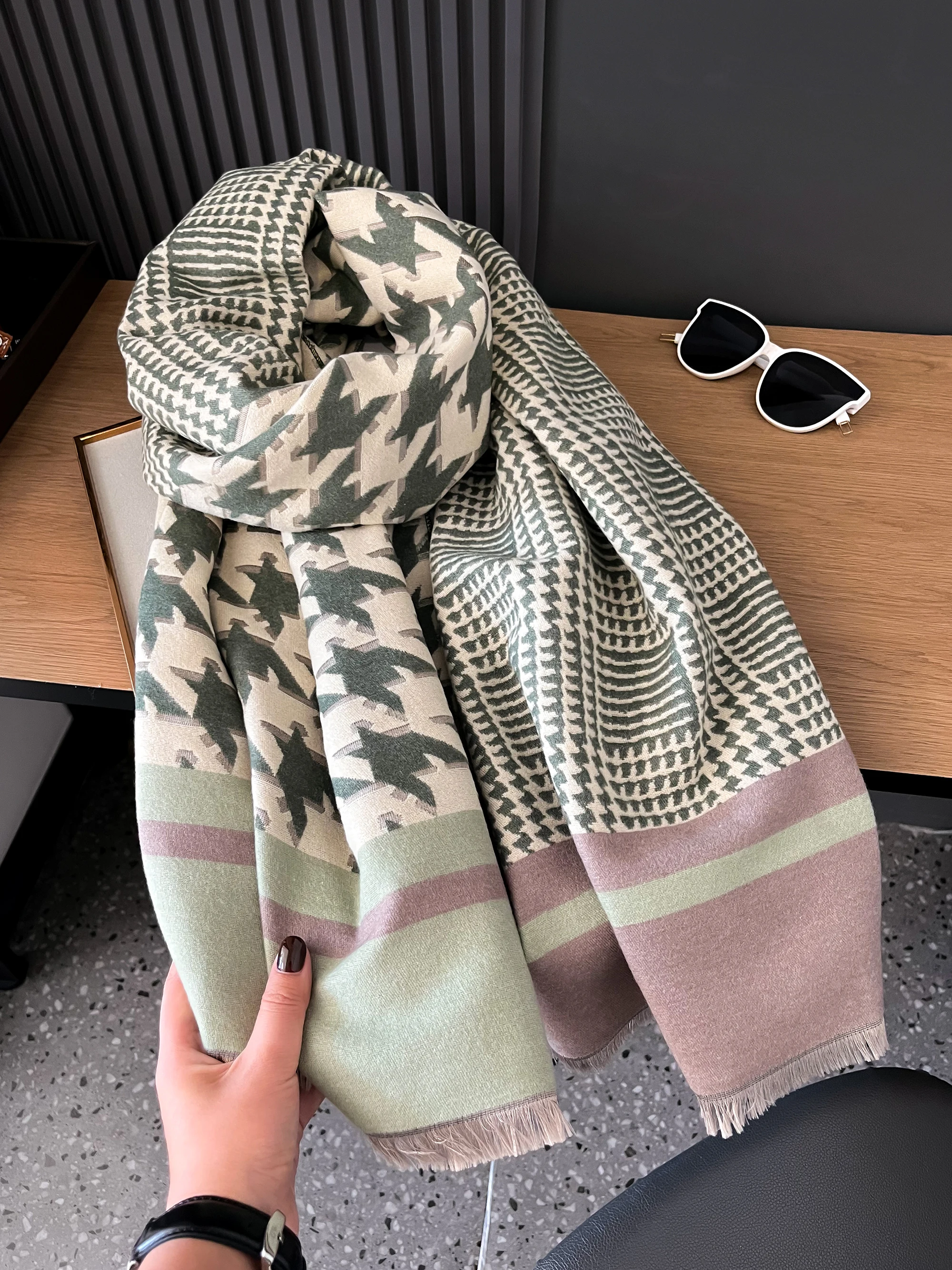 Sacarf de caxemira de luxo para mulheres houndstooth grosso cobertor de inverno com borla grande xale e envoltório bufanda mantilla quente