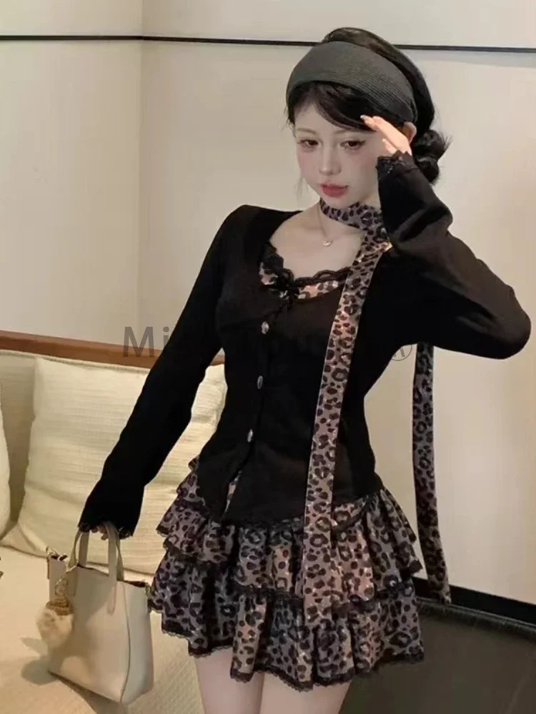 美的スキニー長袖 2 点セット女性の冬スリム V ネック偽ツーピーストップ + Y2k 弾性ウエストフリルスカートスーツ新