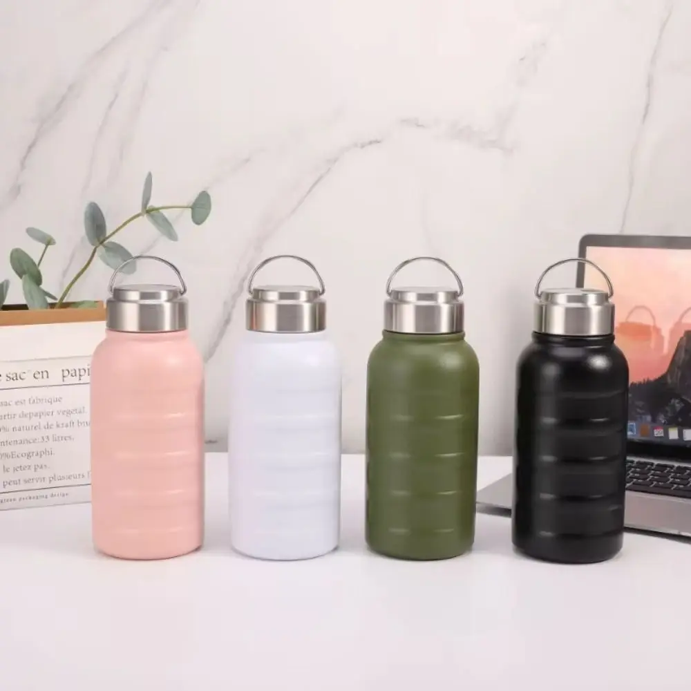 Botol Air Termos Dinding Ganda Pegangan Portabel 750Ml/1000Ml Botol Air Terisolasi Ramah Lingkungan Desain Anti Bocor