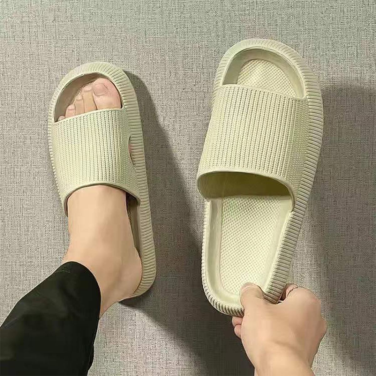 Step on the Sense of Shit Hausschuhe Sommer Home Wear Rutschfeste Schuhe mit weichen Sohlen Eva Einfache HERREN Hausschuhe
